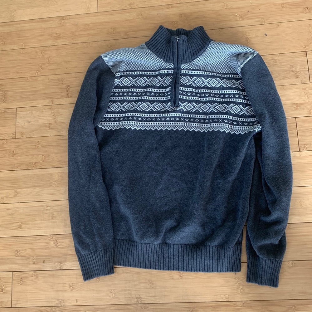 Gray sweater